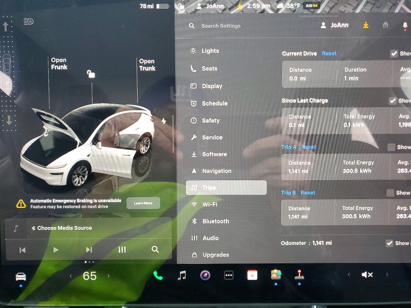 2026 Tesla Model Y VIN 7SAYGDED9TA500973 COPART salvage auction — Rear End, NJ - CERT OF TITLE-SALVAGE, sold $23,400 on 2026-05-22 (photo 9)