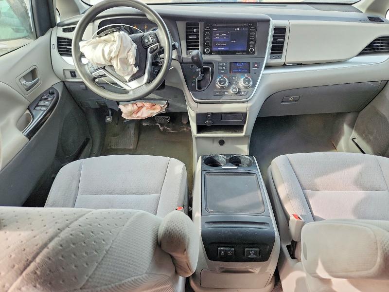 2020 Toyota Sienna VIN 5TDJZ3DC9LS241041 COPART salvage auction — FRONT END, Ut - Salvage Certificate, sold $4,950 on 2026-07-31 (photo 8)