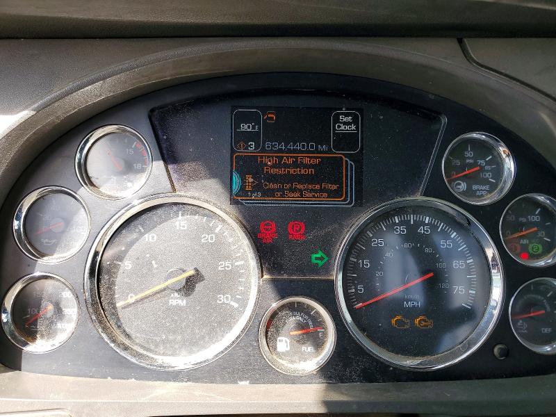 2016 Kenworth T880 VIN 1XKZD40X1GJ483460 COPART salvage auction — REAR END, AL - CERT OF TITLE-SALVAGE TITLE, sold $3,500 on 2026-07-09 (photo 8)
