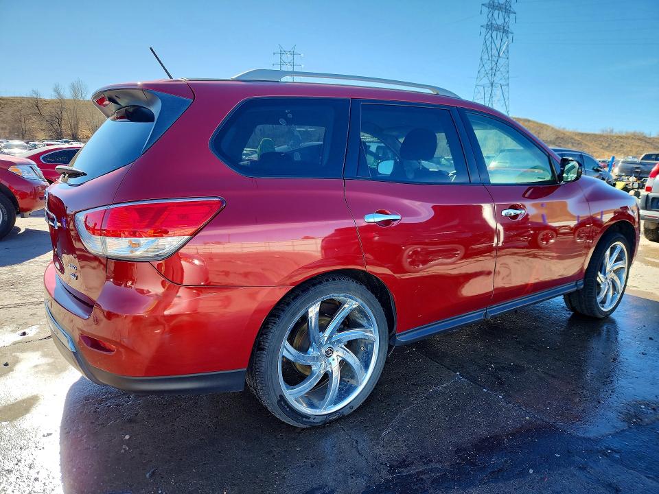 2016 Nissan Pathfinder VIN 5N1AR2MM1GC662306 COPART salvage auction — SIDE, Salvage Title, sold $2,050 on 2026-08-03 (photo 3)