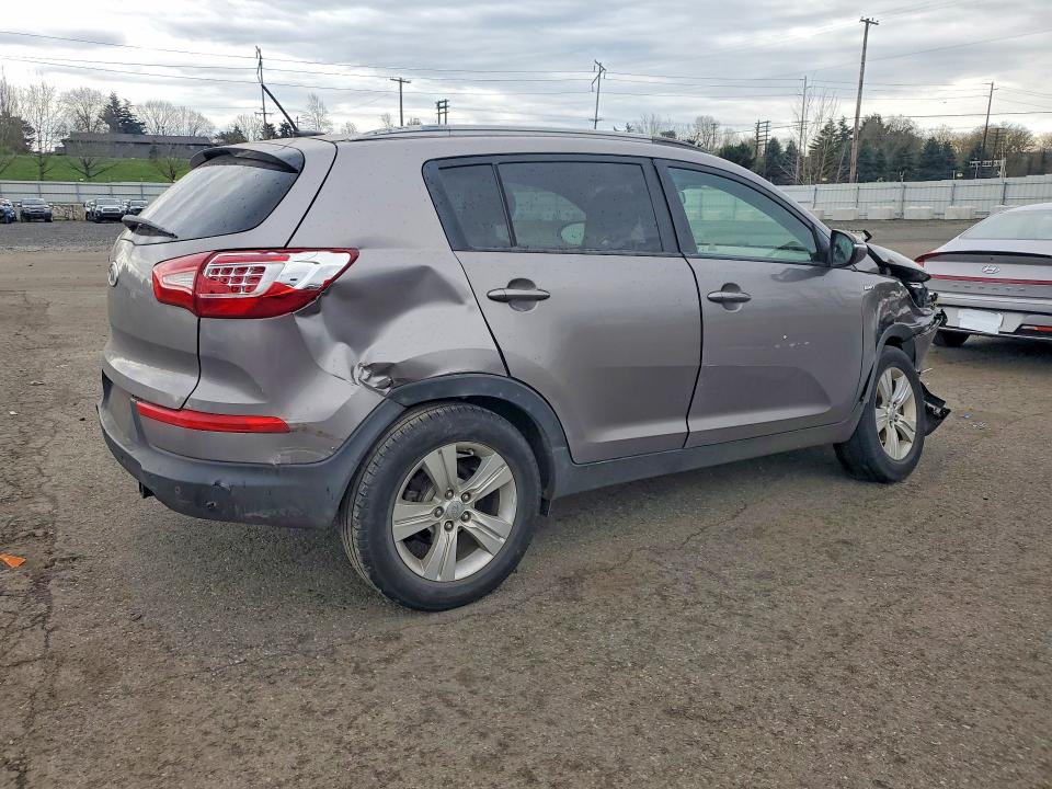 2011 Kia Sportage VIN KNDPBCA29B7091211 COPART salvage auction — FRONT END, Or - Salvage Title Certificate, sold $1,050 on 2026-07-06 (photo 3)