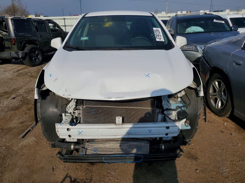 2021 Chevrolet Trax VIN KL7CJKSB7MB329726 COPART salvage auction — FRONT END, Il - Salvage Certificate, sold $1,300 on 2026-07-21 (photo 5)