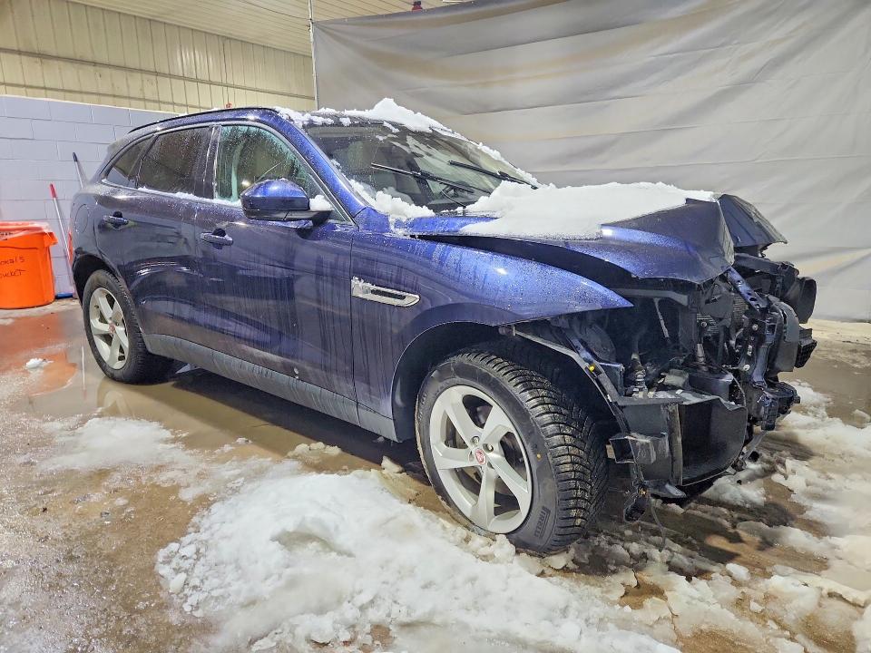 2018 Jaguar F-pace VIN SADCJ2FX6JA329618 COPART salvage auction — FRONT END, Nh - Cert Of Title-Salvage, sold $2,100 on 2026-07-02 (photo 4)