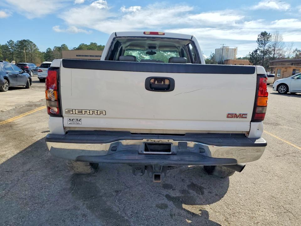 2004 Gmc SIERRA VIN 1GTHC23U24F188107 COPART salvage auction — VANDALISM, Sc - Cert Of Title-Salvage, sold $1,050 on 2026-07-03 (photo 6)