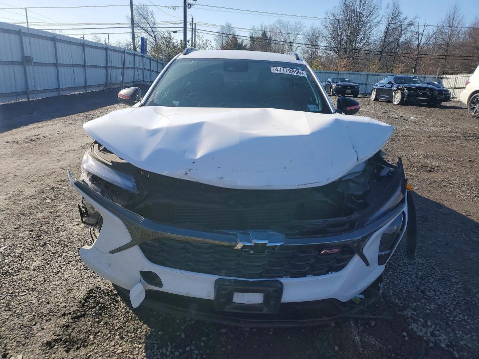 2025 Chevrolet Trax VIN KL77LJEP7SC028023 COPART salvage auction — FRONT END, Nj - Cert Of Title-Salvage, sold $375 on 2026-07-28 (photo 5)