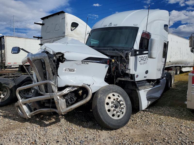 2023 Kenworth T680 VIN 1XKYD49X6PJ240967 COPART salvage auction — FRONT END, UT - SALVAGE CERTIFICATE, sold $3,600 on 2026-08-31 (photo 2)