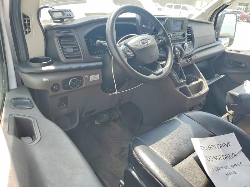 2022 Ford Transit VIN 1FDBW5Z81NKA01663 COPART salvage auction — NORMAL WEAR, Tx - Certificate Of Title, sold $15,000 on 2026-07-30 (photo 8)
