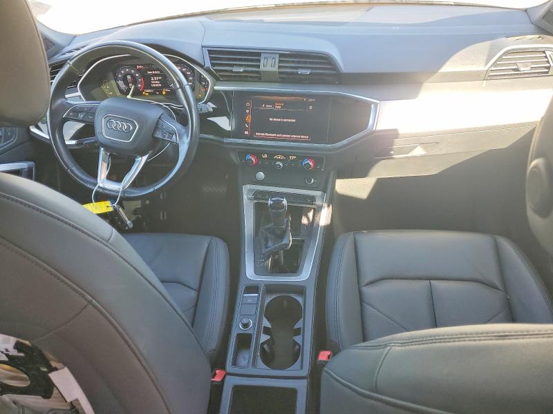 2020 Audi Q3 VIN WA1AECF3XL1111530 COPART salvage auction — SIDE, Salvage Title, sold $300 on 2026-07-24 (photo 8)
