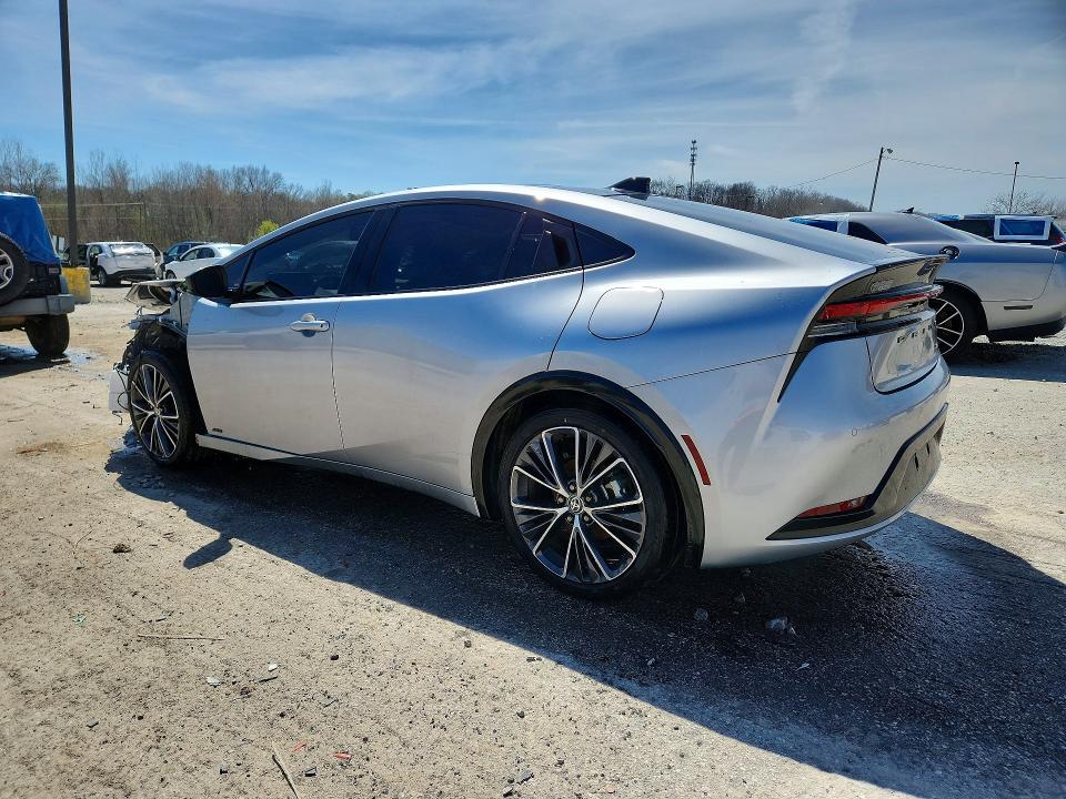 2024 Toyota Prius VIN JTDADABU3R3014727 COPART salvage auction — FRONT END, KY - CERT OF TITLE-SALVAGE, sold $8,900 on 2026-07-02 (photo 2)