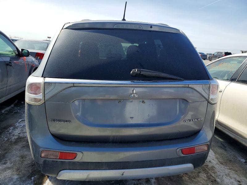 2015 Mitsubishi Outlander VIN JA4AZ2A35FZ600607 COPART salvage auction — FRONT END, Qc - Gravement Accidente, sold $1,250 on 2026-07-07 (photo 6)