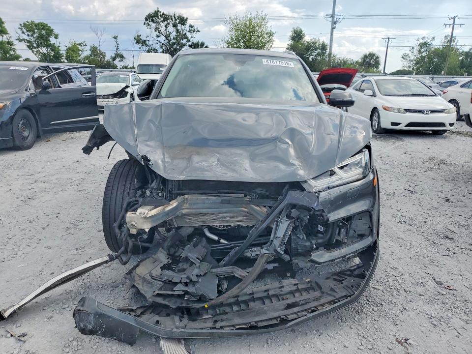2020 Audi Q5 VIN WA1E2AFY4L2045898 COPART salvage auction — FRONT END, Fl - Certificate Of Destruction, sold $4,500 on 2026-07-31 (photo 5)