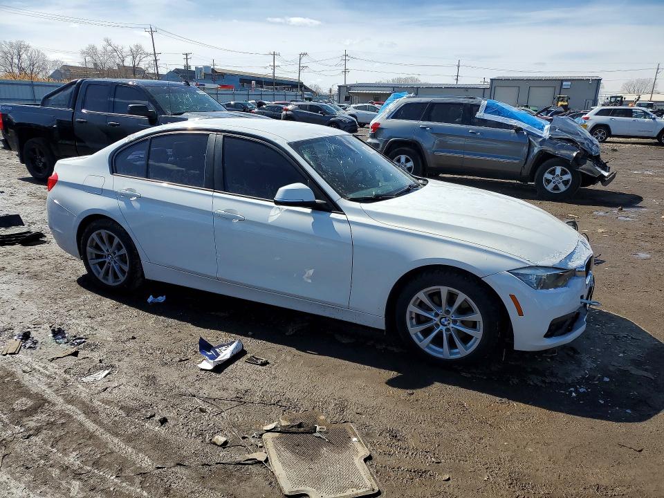 2016 BMW 3er VIN WBA8A3C57GK689622 COPART salvage auction — HAIL, Il - Certificate Of Title, sold $650 on 2026-07-22 (photo 4)