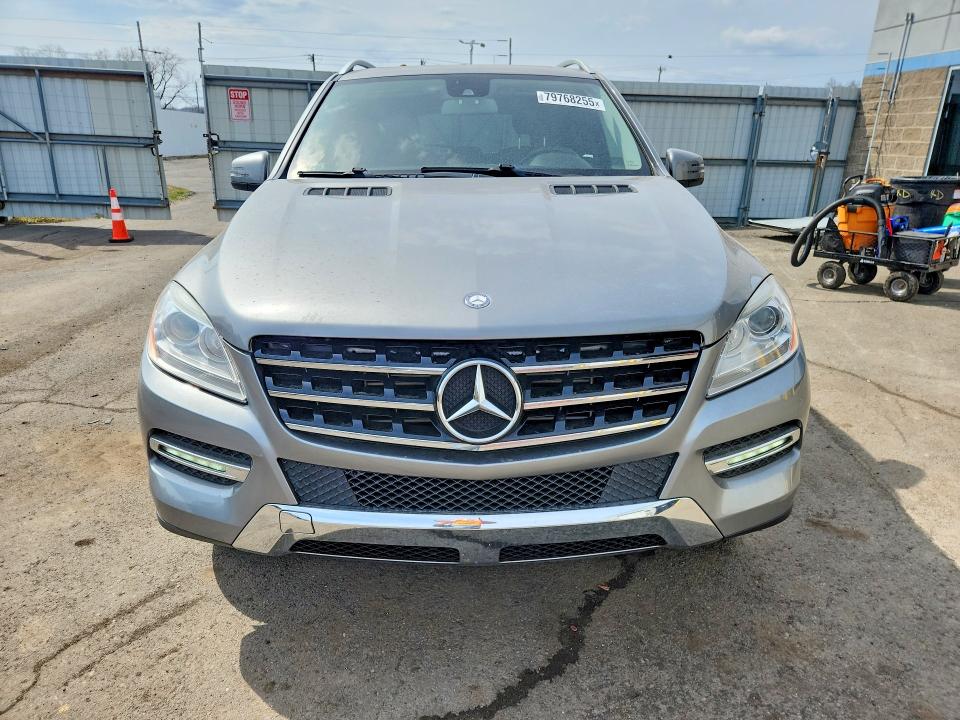 2015 Mercedes-benz Ml-class VIN 4JGDA0EB0FA518018 COPART salvage auction — MINOR DENT/SCRATCHES, Pa - Cert Of Title (P), sold $6,300 on 2026-07-09 (photo 5)