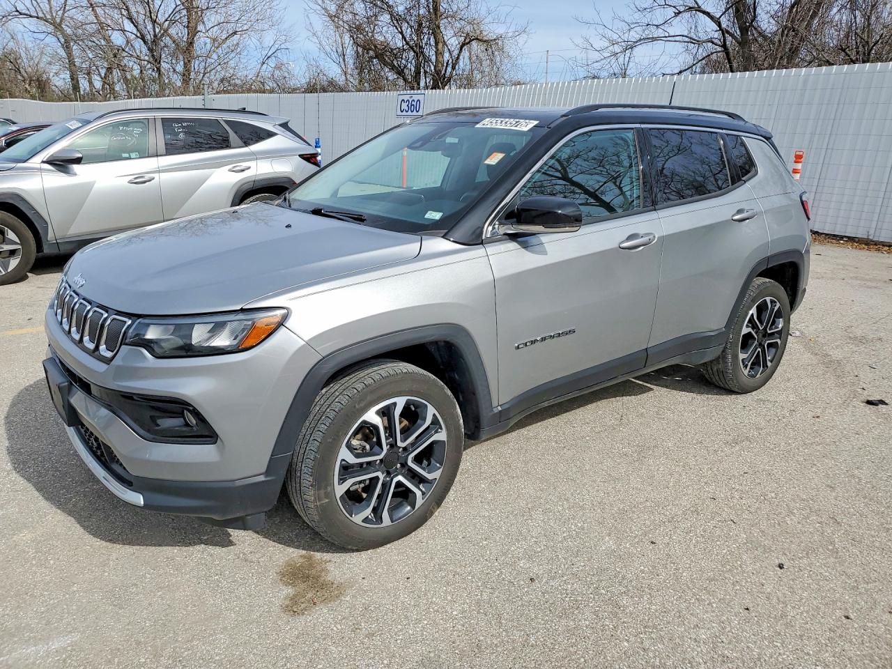 2022 Jeep Compass VIN 3C4NJDCB4NT104430 COPART salvage auction — Minor Dent/Scratches, MO - CERTIFICATE OF TITLE, sold $16,300 on 2026-07-09 (photo 1)
