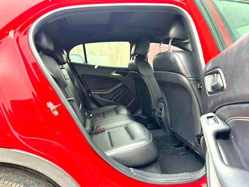 2019 Mercedes-benz Gla-class VIN WDCTG4GB4KU018952 COPART salvage auction — MINOR DENT/SCRATCHES, Wv - Certificate Of Title, sold $400 on 2026-07-29 (photo 9)