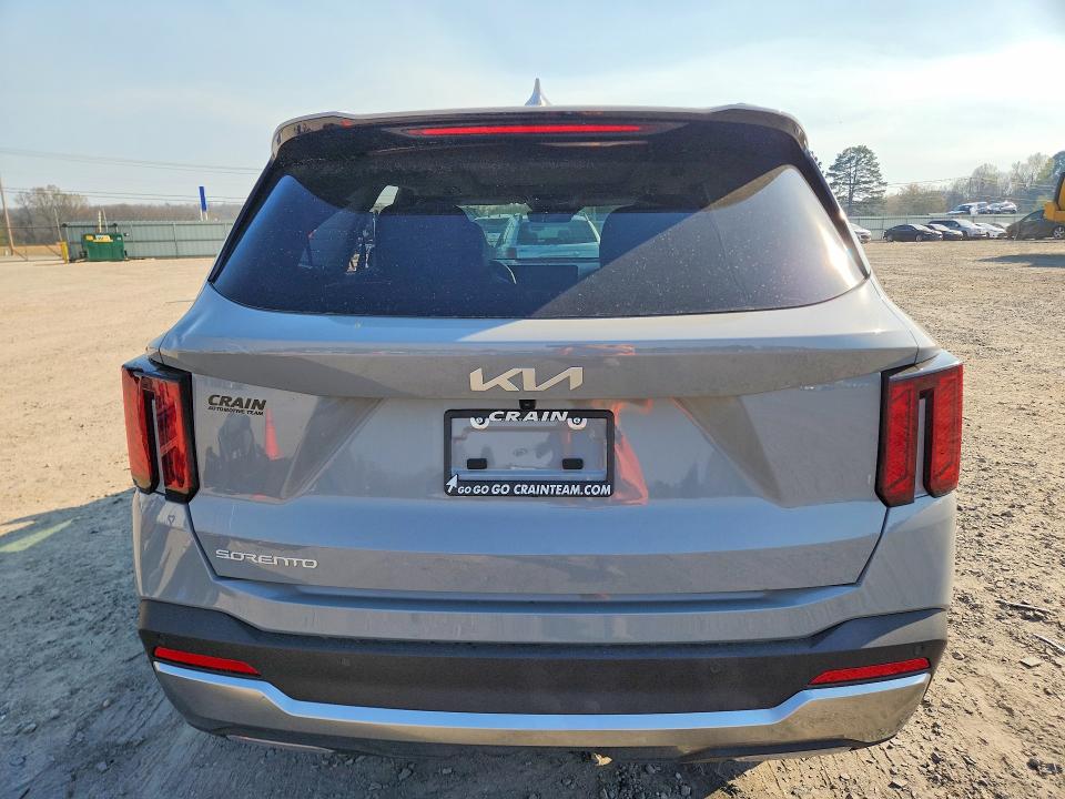 2026 Kia Sorento VIN 5XYRH4JF8TG420033 COPART salvage auction — REAR END, Id - Salvage Certificate Of Title, sold $12,800 on 2026-07-15 (photo 6)