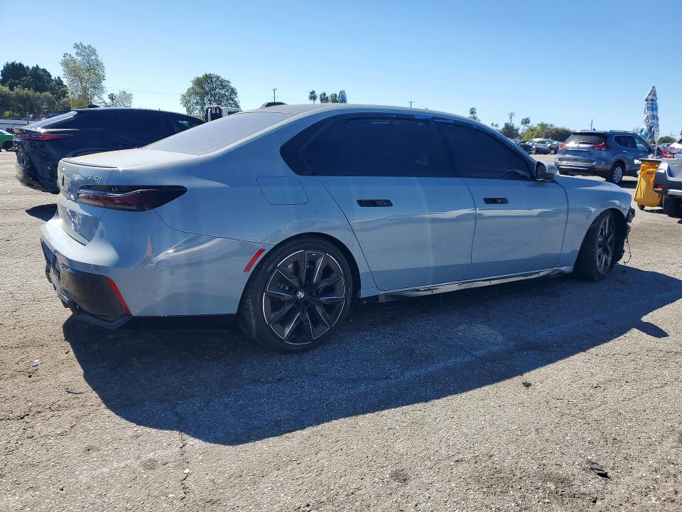 2024 BMW 7er VIN WBA23EH05RCR52518 COPART salvage auction — FRONT END, Salvage Title, sold $20,200 on 2026-07-21 (photo 3)