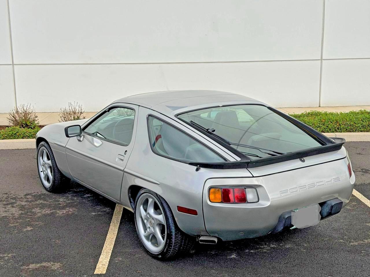 1982 Porsche 928 VIN WP0JA092XCS820309 COPART salvage auction — Minor Dent/Scratches, WA - VEHICLE CERT OF OWNERSHIP-TITL (P), sold $4,000 on 2026-03-30 (photo 3)