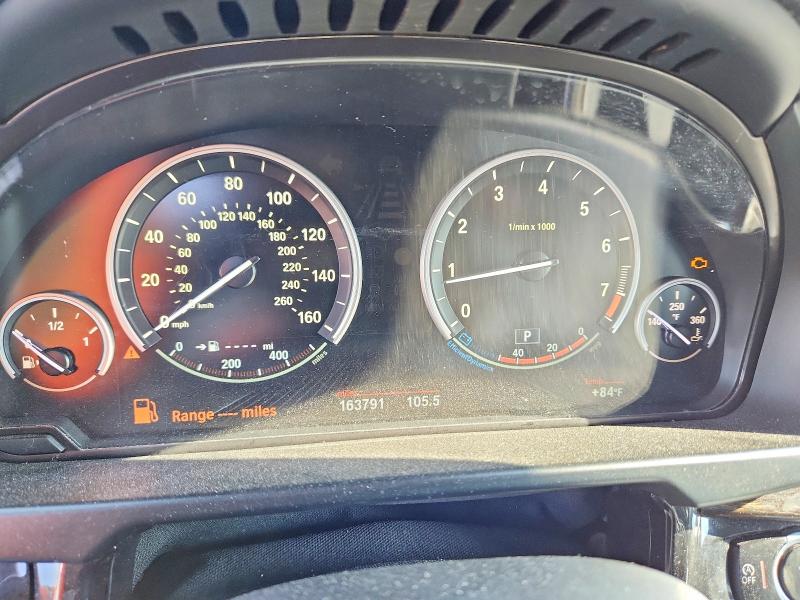 2014 BMW X5 VIN 5UXKR0C57E0H20541 COPART salvage auction — MINOR DENT/SCRATCHES, Nj - Certificate Of Title, sold $3,650 on 2026-07-13 (photo 9)