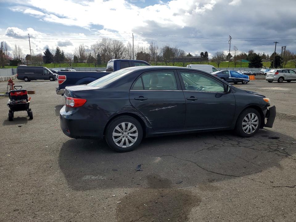 2013 Toyota Corolla VIN JTDBU4EE4DJ117072 COPART salvage auction — FRONT END, Or - Lien Papers Salvage, sold $300 on 2026-07-27 (photo 3)