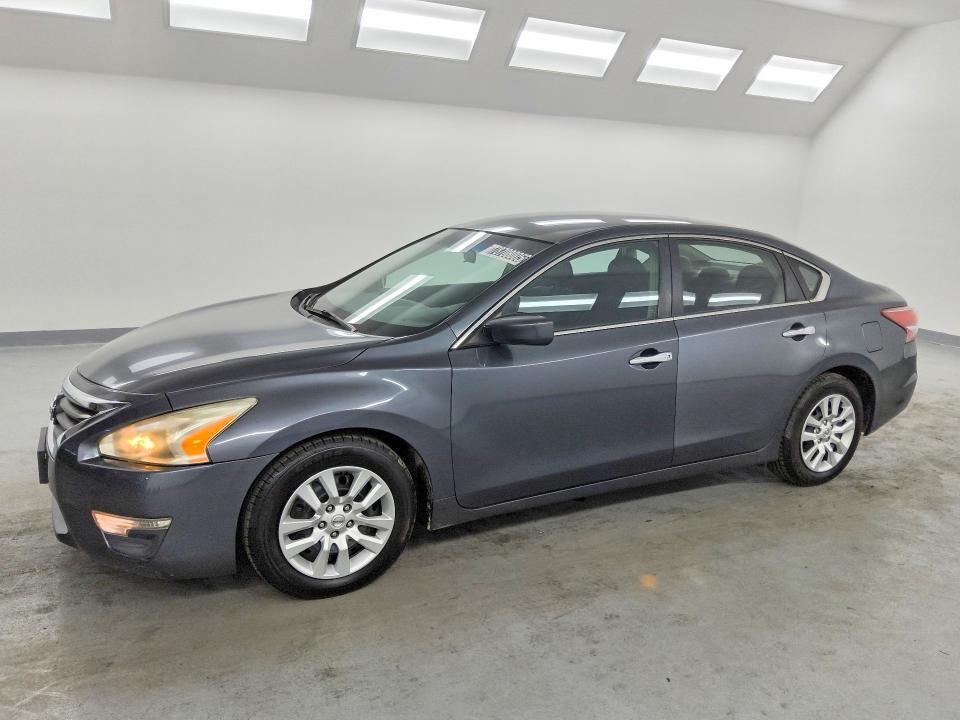 2013 Nissan Altima VIN 1N4AL3AP2DC277557 COPART salvage auction — MECHANICAL, Ca - Dis/Dlr/Exp Only Clean Title, sold $425 on 2026-07-21 (photo 1)