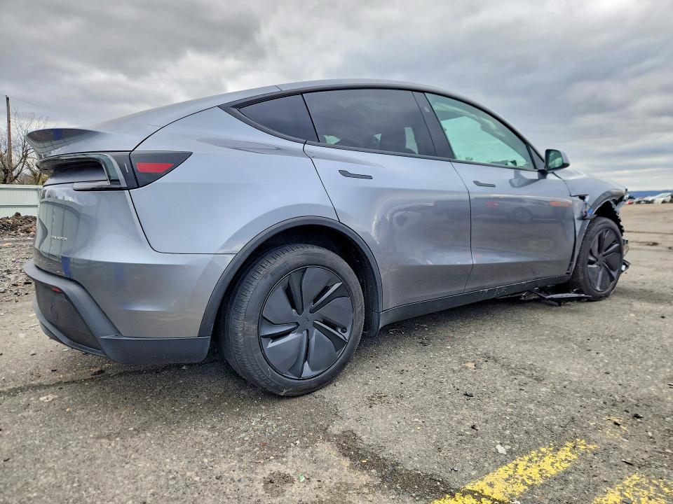 2026 Tesla Model y VIN 7SAYGDEE3TA440357 COPART salvage auction — FRONT END, Pa - Certificate Of Salvage, sold $7,700 on 2026-07-21 (photo 3)