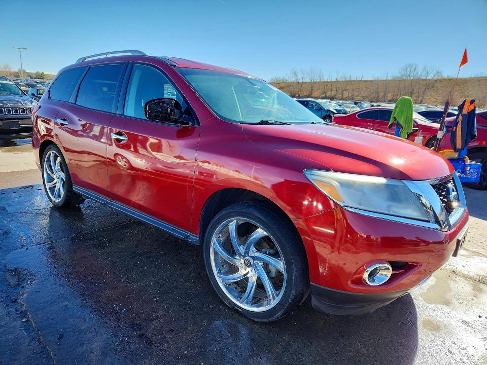2016 Nissan Pathfinder VIN 5N1AR2MM1GC662306 COPART salvage auction — SIDE, Salvage Title, sold $2,050 on 2026-08-03 (photo 4)