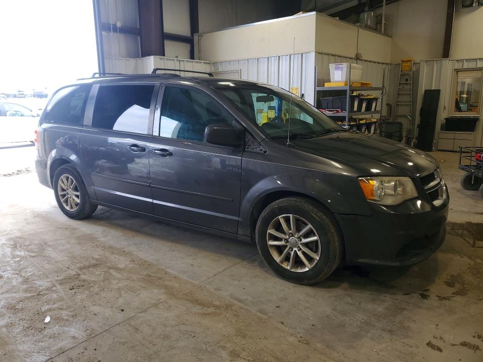 2016 Dodge Grand caravan VIN 2C4RDGCG5GR339365 COPART salvage auction — MINOR DENT/SCRATCHES, KY - CERTIFICATE OF TITLE, sold $650 on 2026-07-02 (photo 4)