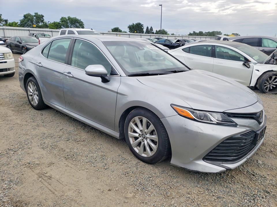 2019 Toyota Camry VIN 4T1B11HK8KU760041 COPART salvage auction — UNDERCARRIAGE, CA, sold $5,300 on 2026-07-21 (photo 4)