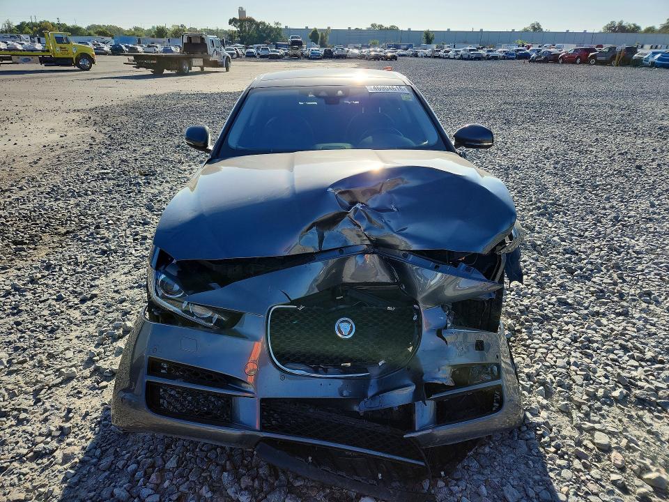 2019 Jaguar Xe VIN SAJAJ4FX9KCP46768 COPART salvage auction — FRONT END, Fl - Cert Of Title Slvg Rebuildable, sold $1,300 on 2026-07-06 (photo 5)