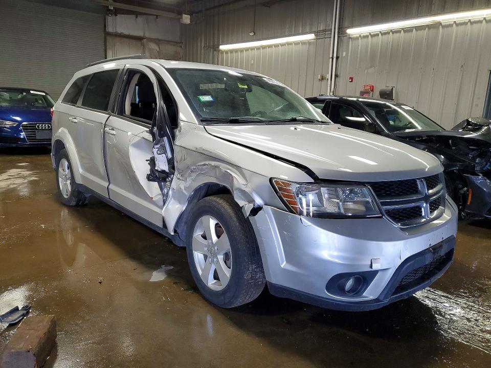 2012 Dodge Journey VIN 3C4PDCBG1CT282770 COPART salvage auction — SIDE, Il - Salvage Certificate, sold $325 on 2026-07-02 (photo 4)