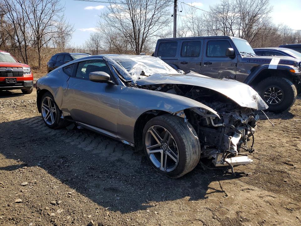 2025 Nissan 350z VIN JN1BZ4AH7SM411145 COPART salvage auction — ALL OVER, NJ - CERT OF TITLE-SALVAGE, sold $4,700 on 2026-07-30 (photo 4)