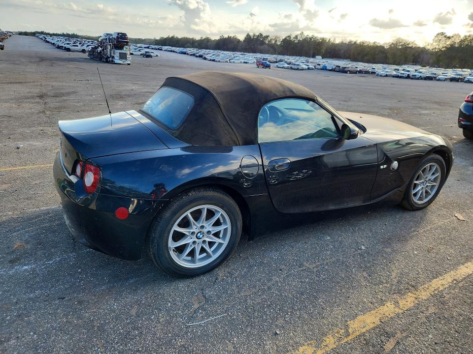 2005 BMW Z4 VIN 4USBT33525LS55757 COPART salvage auction — MECHANICAL, Ms - Certificate Of Title, sold $1,850 on 2026-07-27 (photo 3)