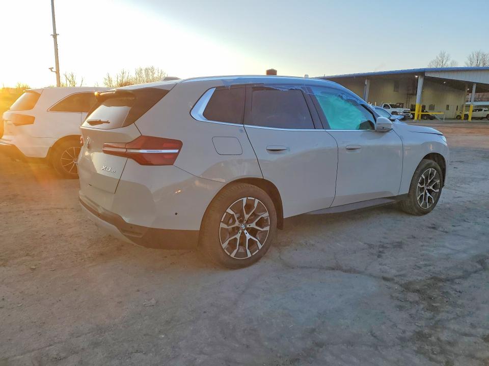 2026 BMW X3 VIN 5UX53GP0XT9194241 COPART salvage auction — FRONT END, Salvage Title, sold $4,900 on 2026-07-30 (photo 3)
