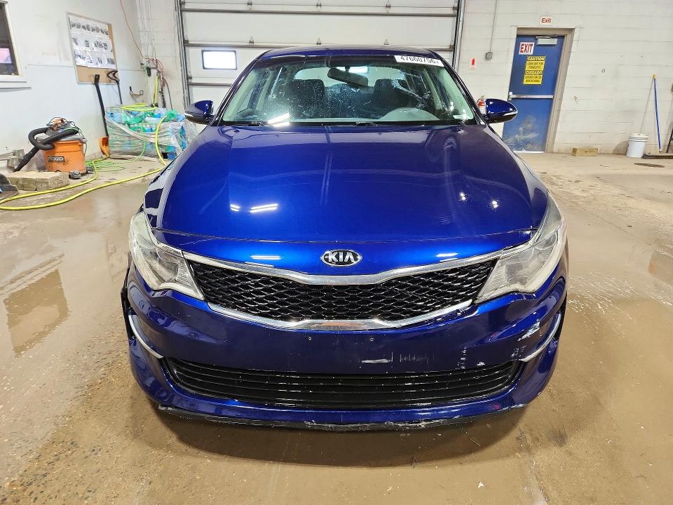 2018 Kia Optima VIN 5XXGT4L30JG255654 COPART salvage auction — FRONT END, Mi - Certificate Of Title, sold $4,450 on 2026-07-07 (photo 5)