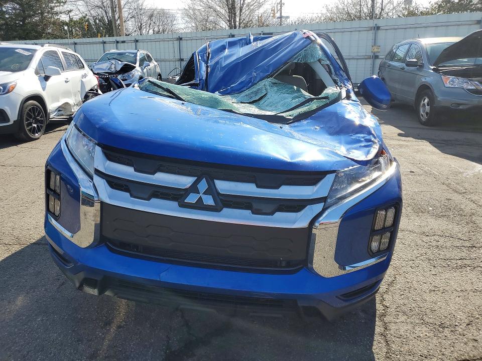 2021 Mitsubishi Outlander sport VIN JA4ARUAU9MU005516 COPART salvage auction — ALL OVER, IN - CERT OF TITLE-SALVAGE TITLE, sold $80 on 2026-07-24 (photo 5)