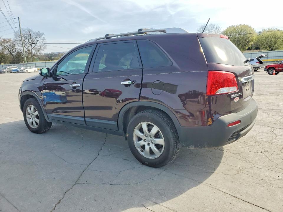 2012 Kia Sorento VIN 5XYKT3A63CG254403 COPART salvage auction — MINOR DENT/SCRATCHES, Tn - Certificate Of Title, sold $175 on 2026-07-29 (photo 2)