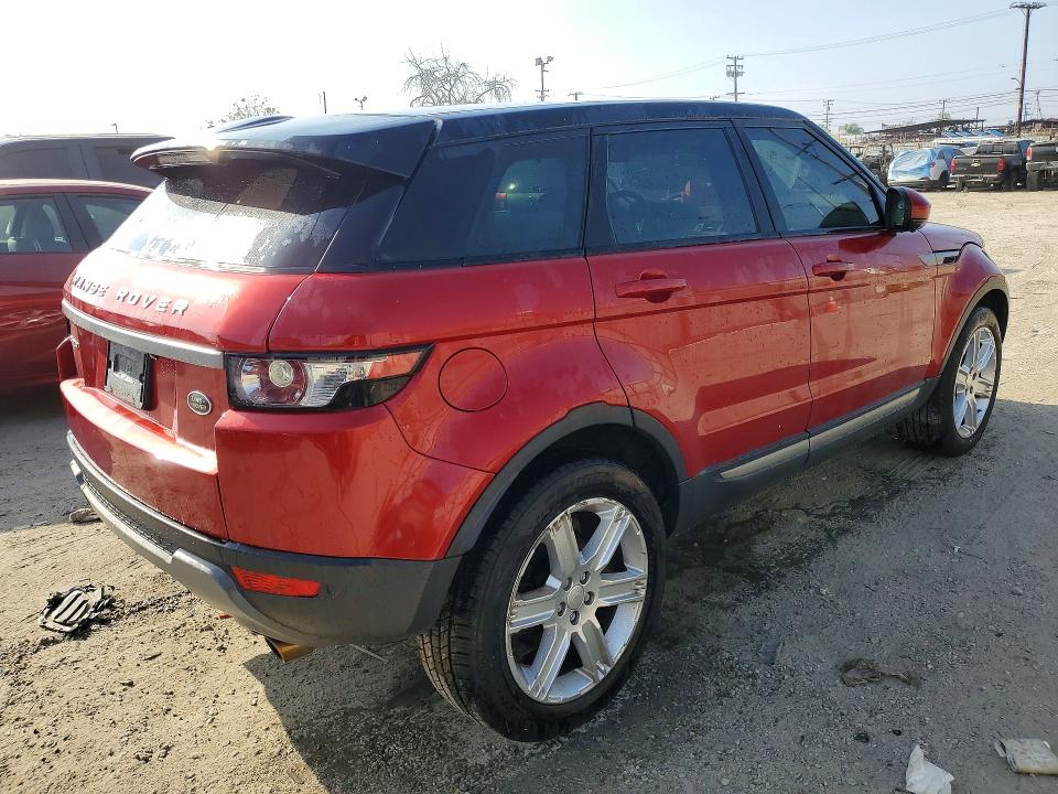 2014 Land rover Range rover evoque VIN SALVR2BG1EH892228 COPART salvage auction — MINOR DENT/SCRATCHES, Ca - Dis/Dlr/Exp Only Salvage Cert, sold $2,250 on 2026-07-08 (photo 3)