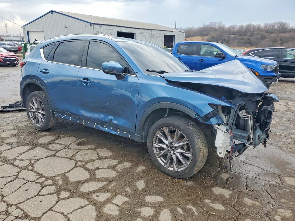 2019 Mazda Cx-5 VIN JM3KFADM0K1640207 COPART salvage auction — FRONT END, Al - Certificate Of Title, sold $2,100 on 2026-07-08 (photo 4)