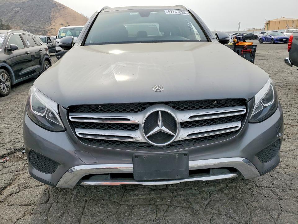 2019 Mercedes-benz Glc class VIN WDC0G5EB5KF567723 COPART salvage auction — MECHANICAL, CA - DIS/DLR/EXP ONLY CLEAN TITLE (P), sold $7,300 on 2026-07-27 (photo 5)