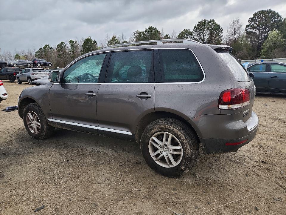 2008 Volkswagen Touareg VIN WVGBE77L28D004943 COPART salvage auction — FRONT END, Nc - Salvage Certificate Of Title, sold $225 on 2026-07-07 (photo 2)