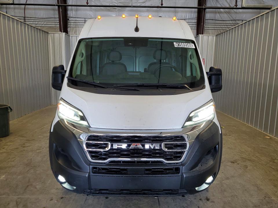 2025 Ram Promaster 3500 VIN 3C6MRVJG0SE510446 COPART salvage auction — MINOR DENT/SCRATCHES, NC - DEALER ONLY CLEAN TITLE, sold $15,000 on 2026-07-07 (photo 5)