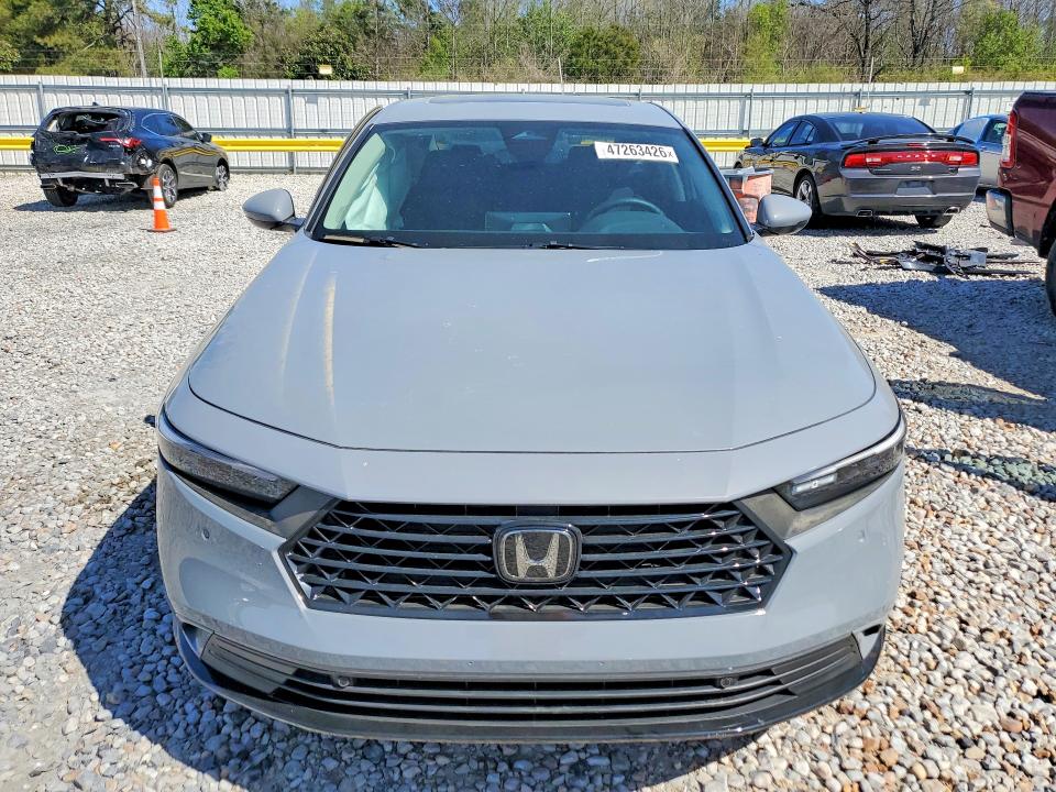 2025 Honda Accord VIN 1HGCY2F66SA057783 COPART salvage auction — SIDE, Tn - Salvage Certificate, sold $16,400 on 2026-07-30 (photo 5)