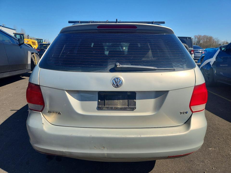 2011 Volkswagen Jetta VIN 3VWPL8AJ7BM656592 COPART salvage auction — FRONT END, NV - CERTIFICATE OF TITLE, sold $1,250 on 2026-07-09 (photo 6)