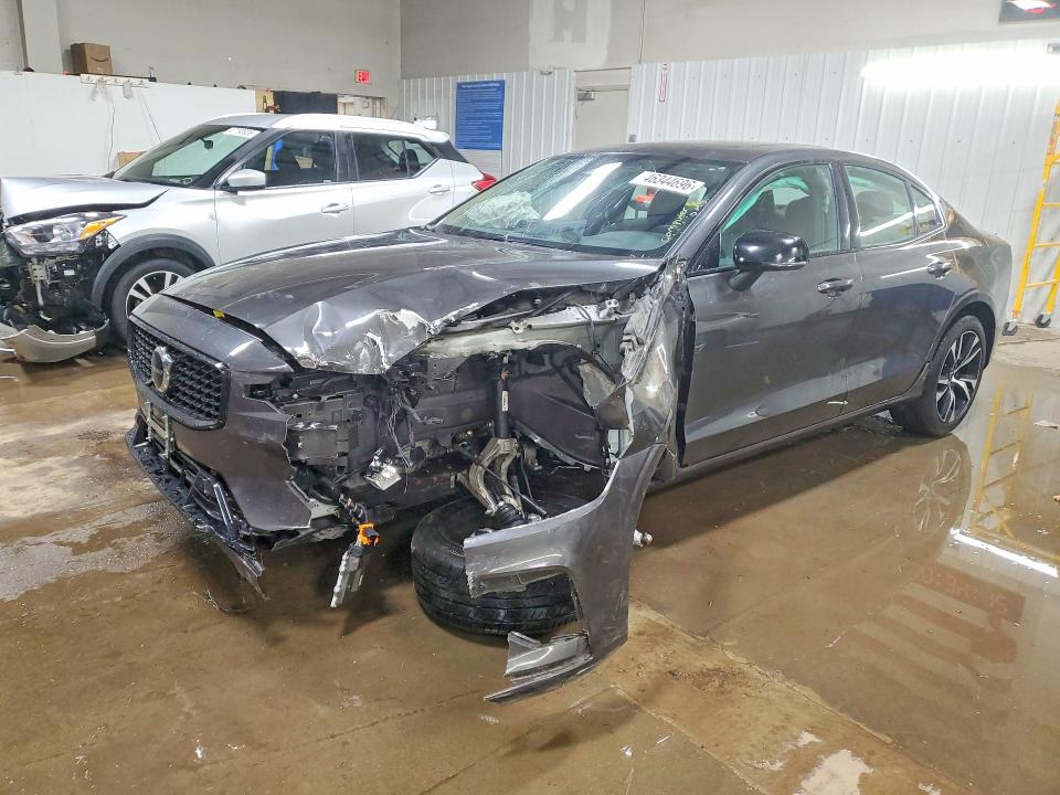 2024 Volvo S60 VIN 7JRL12FK9RG319093 COPART salvage auction — FRONT END, Salvage Title, sold $225 on 2026-07-28 (photo 1)