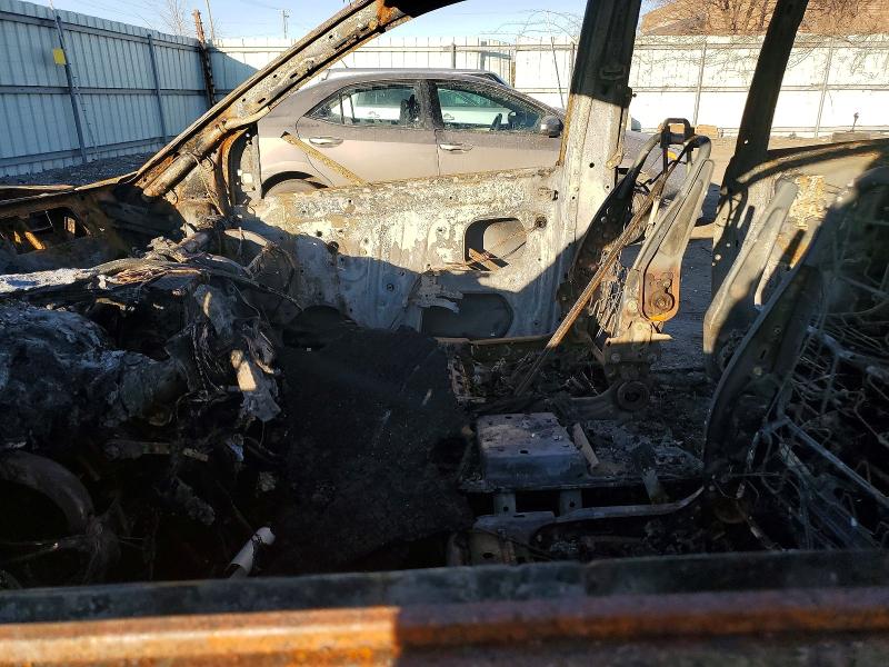 2006 Toyota Sienna VIN 5TDZA23C46S508242 COPART salvage auction — BURN, IL - JUNKING CERT OF A VEHICLE, sold $225 on 2026-07-17 (photo 7)