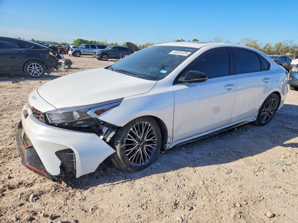 2024 Kia VIN 3KPF54AD7RE820861 COPART salvage auction — FRONT END, Tx - Salvage Vehicle Title, sold $6,500 on 2026-07-03 (photo 1)