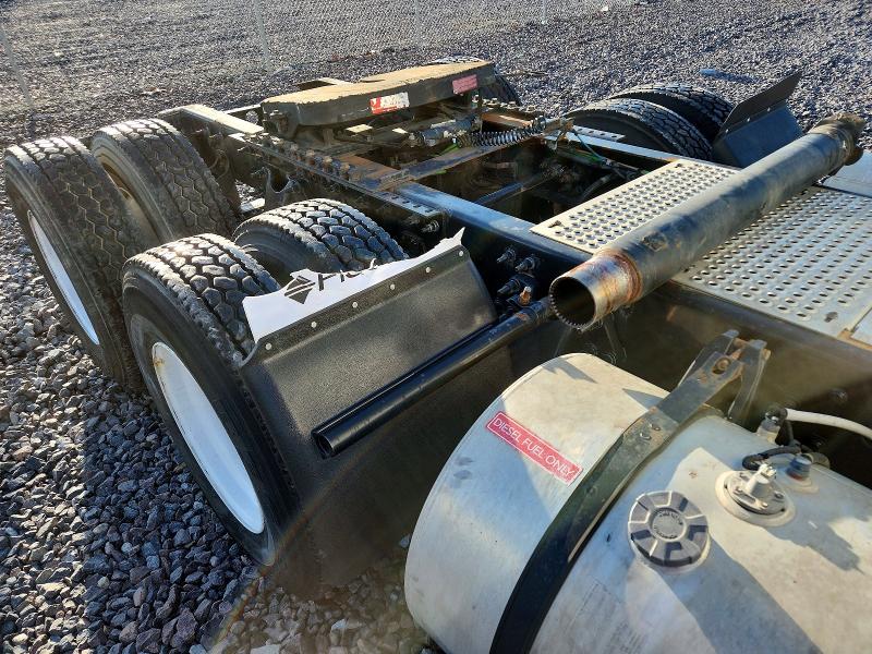 2019 International Lt VIN 3HSDZTZR6KN141991 COPART salvage auction — NORMAL WEAR, In - Certificate Of Title (P), sold $4,450 on 2026-07-07 (photo 9)