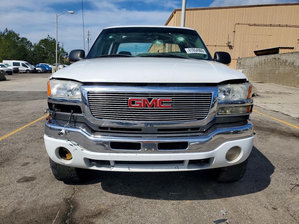 2004 Gmc SIERRA VIN 1GTHC23U24F188107 COPART salvage auction — VANDALISM, Sc - Cert Of Title-Salvage, sold $1,050 on 2026-07-03 (photo 5)