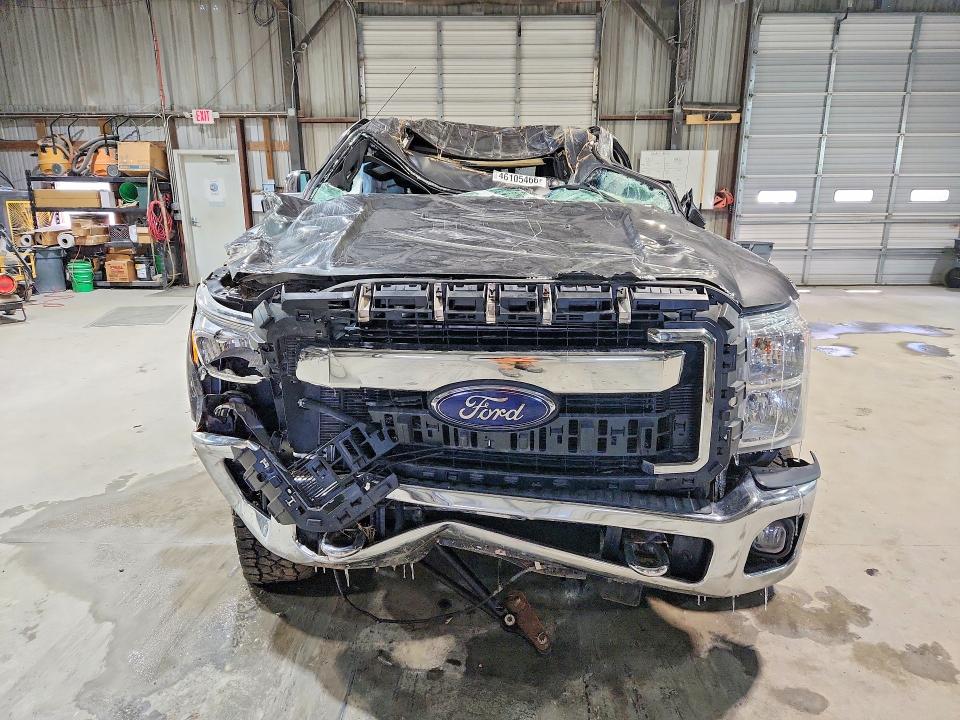 2015 Ford F250 VIN 1FT7W2BT9FED27749 COPART salvage auction — ROLLOVER, Mo - Salvage Certificate Of Title, sold $9,500 on 2026-07-27 (photo 5)